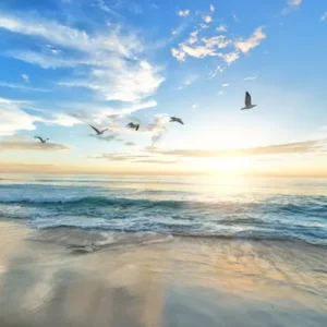 Alba sul mare infinito